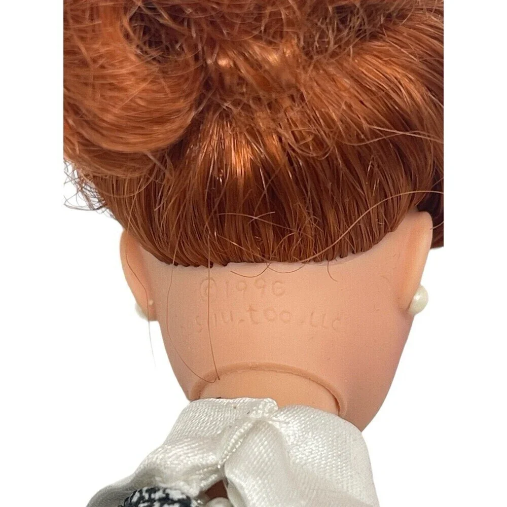 Vintage I Love Lucy Barbie TV Commercial Lucille Ball 17645 Collector 1996 Doll